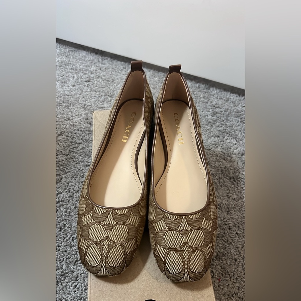 NWT Coach Wendi Signature Ballet Flats | Brown | Size 7.5 | New in Box